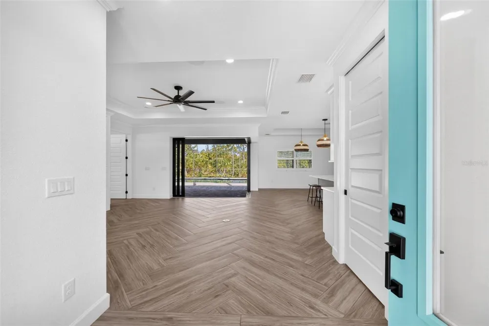 96 PAR VIEW ROAD Rotonda West, FL 33947