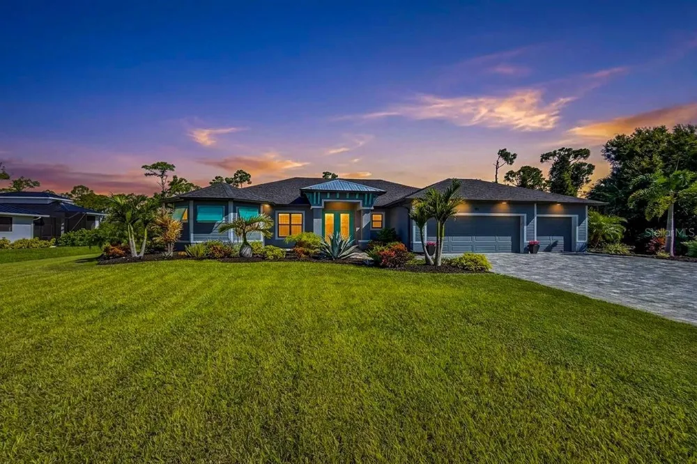 96 PAR VIEW ROAD Rotonda West, FL 33947