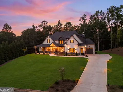 146 Lakeside DR