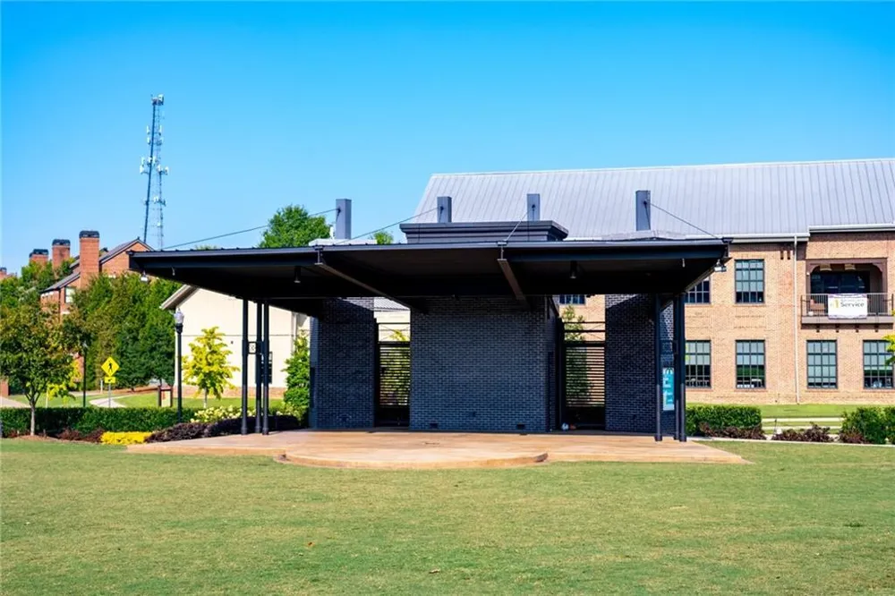 13405 Cogburn Road Milton, GA 30004