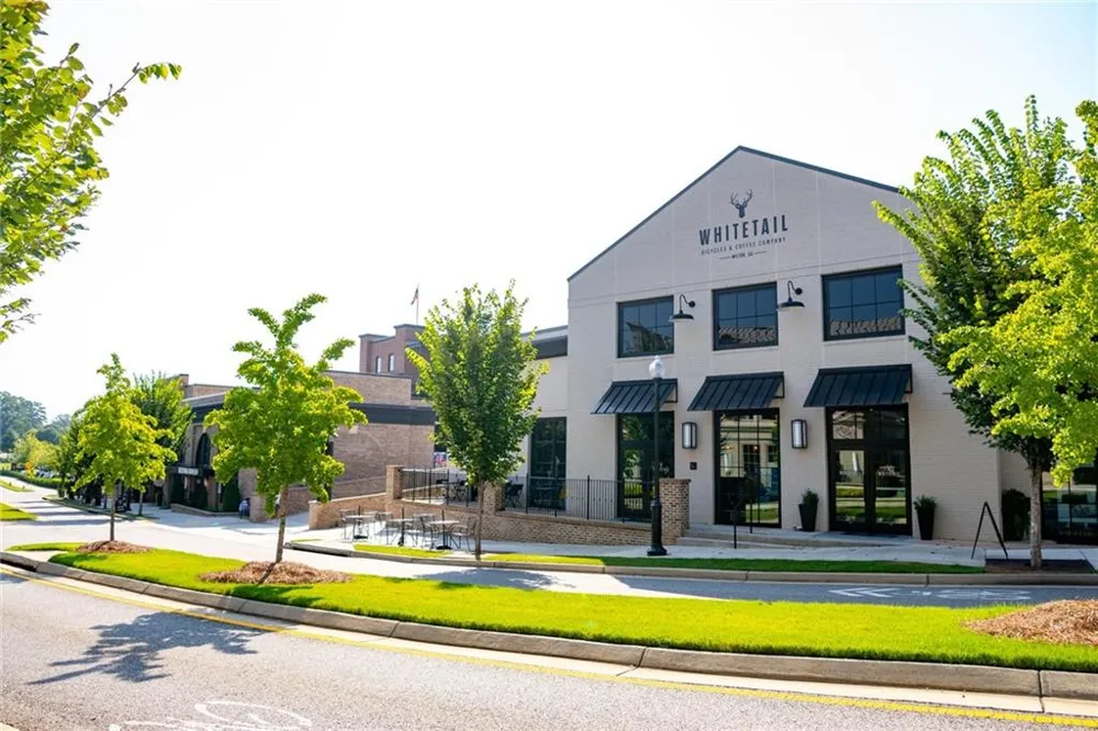 13405 Cogburn Road Milton, GA 30004
