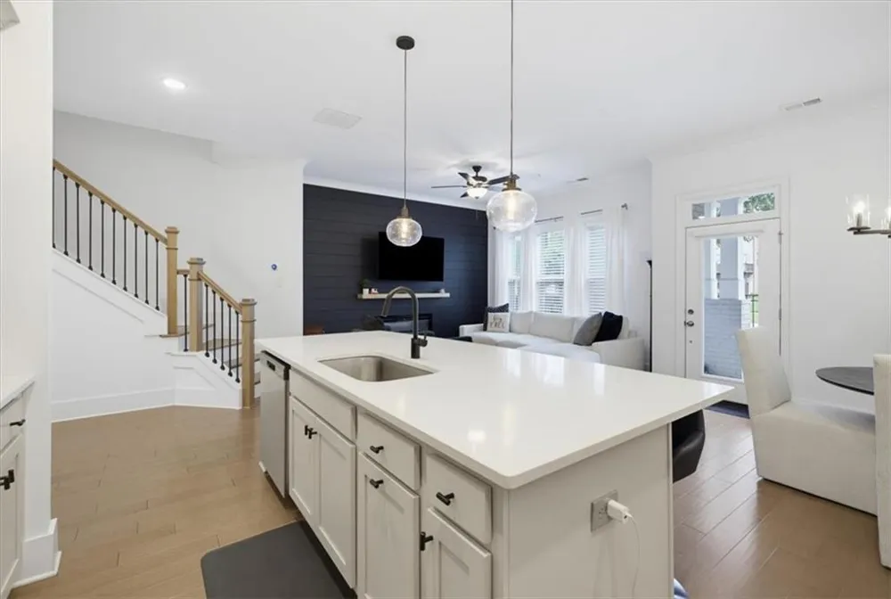 2784 Bell Drive SE Smyrna, GA 30080