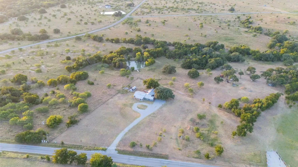 4080 Pleasant Valley Road Mineral Wells, TX 76067
