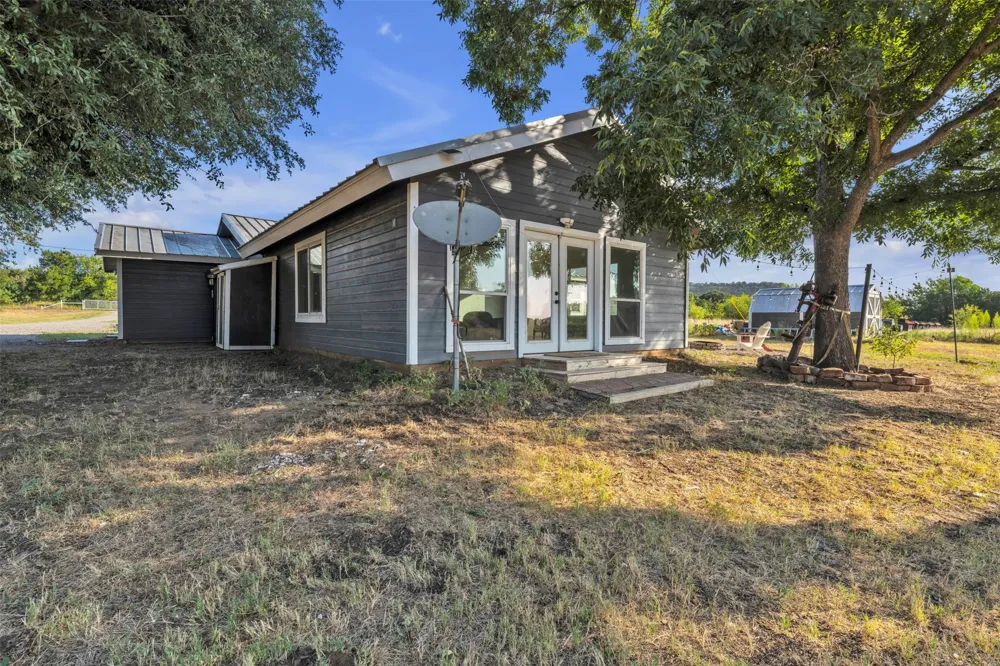 4080 Pleasant Valley Road Mineral Wells, TX 76067