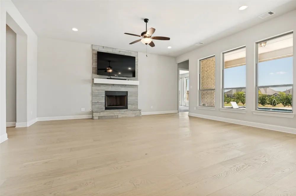 3266 Arbor Grove Trail Midlothian, TX 76065