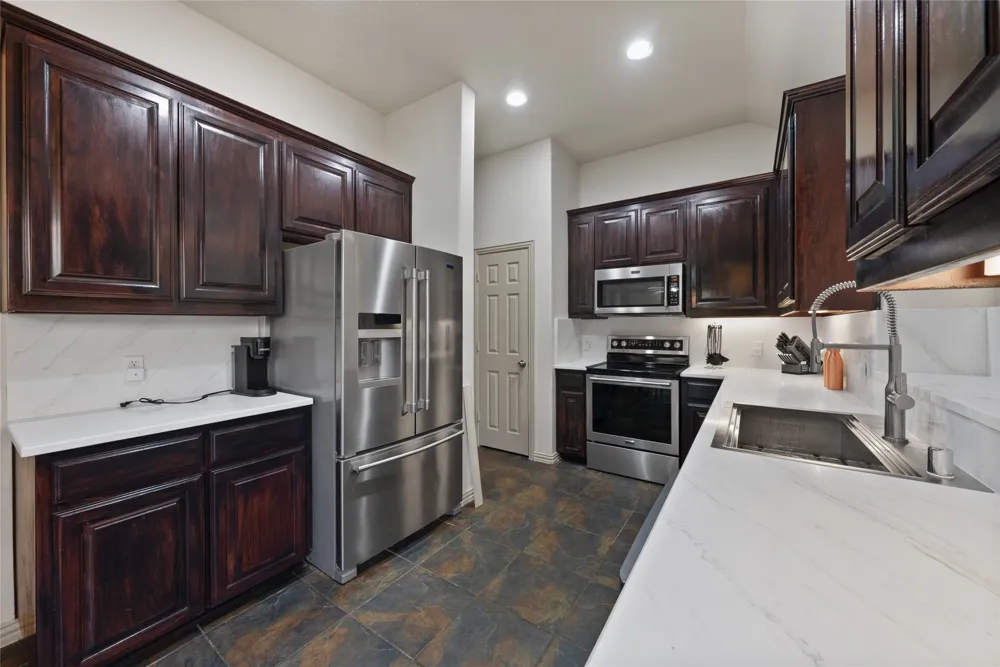 10232 Olivia Drive McKinney, TX 75072