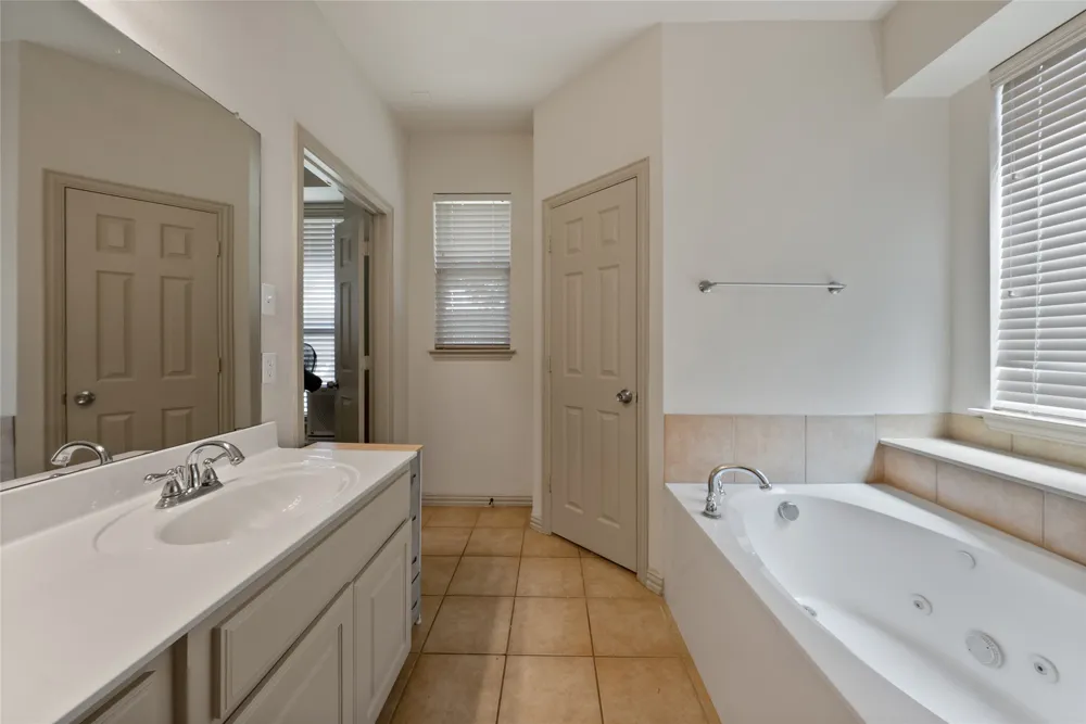 10232 Olivia Drive McKinney, TX 75072