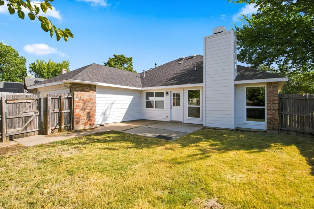 7053 Northpointe Drive The Colony, TX 75056
