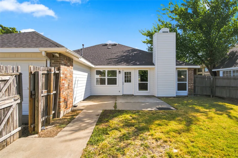 7053 Northpointe Drive The Colony, TX 75056