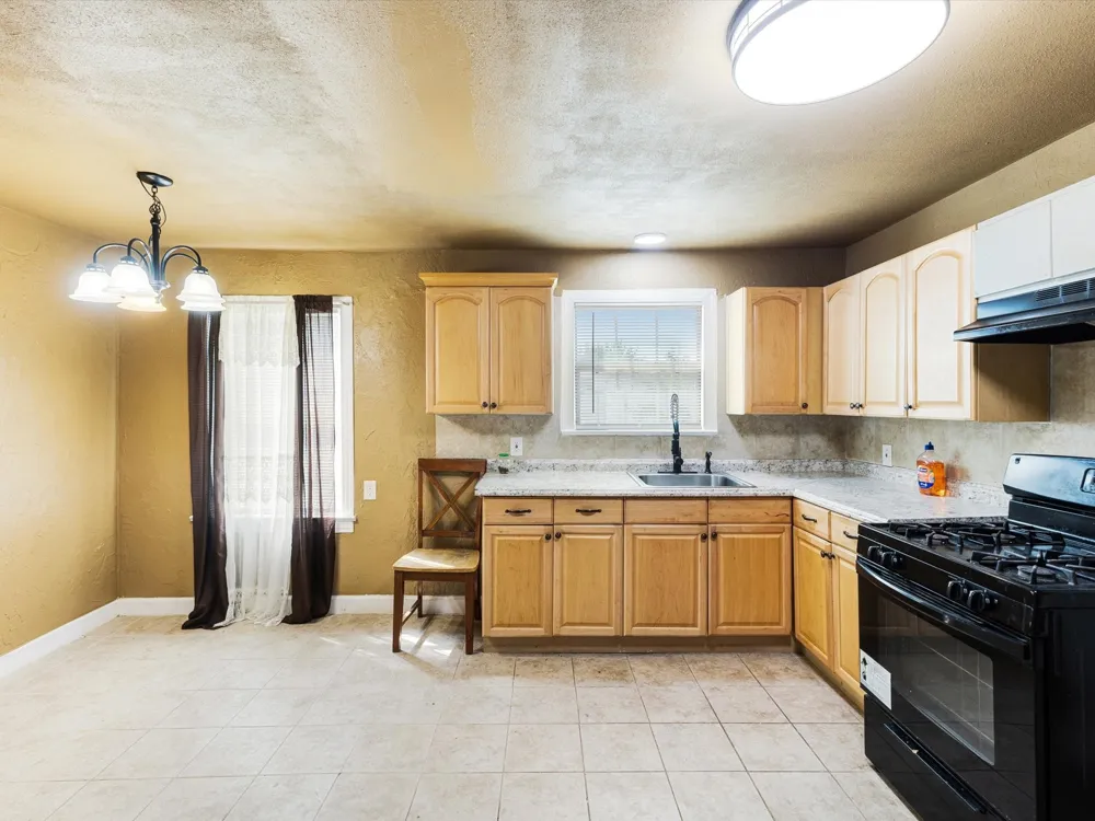 2618 NW 23rd Street Fort Worth, TX 76106