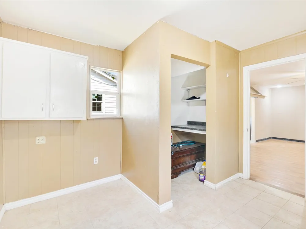 2618 NW 23rd Street Fort Worth, TX 76106
