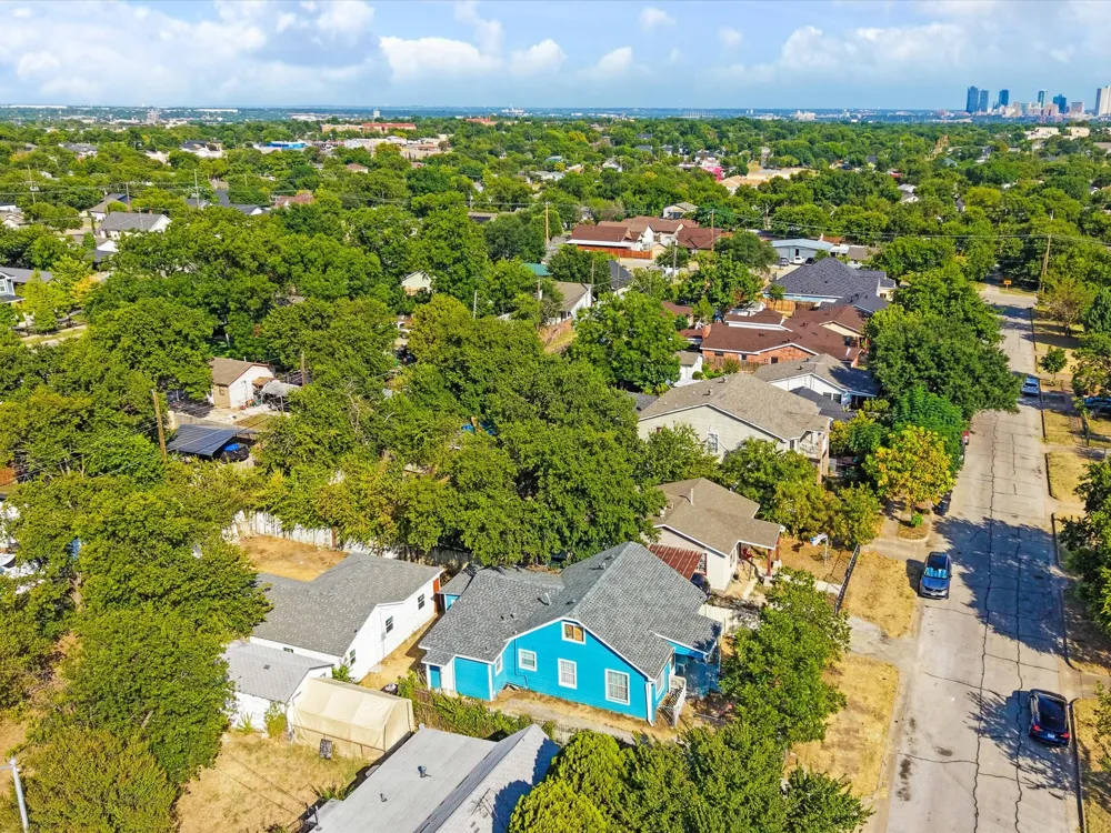 2618 NW 23rd Street Fort Worth, TX 76106