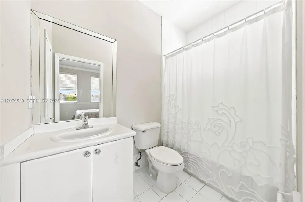 15154 SW 20th Ln Miami, FL 33185