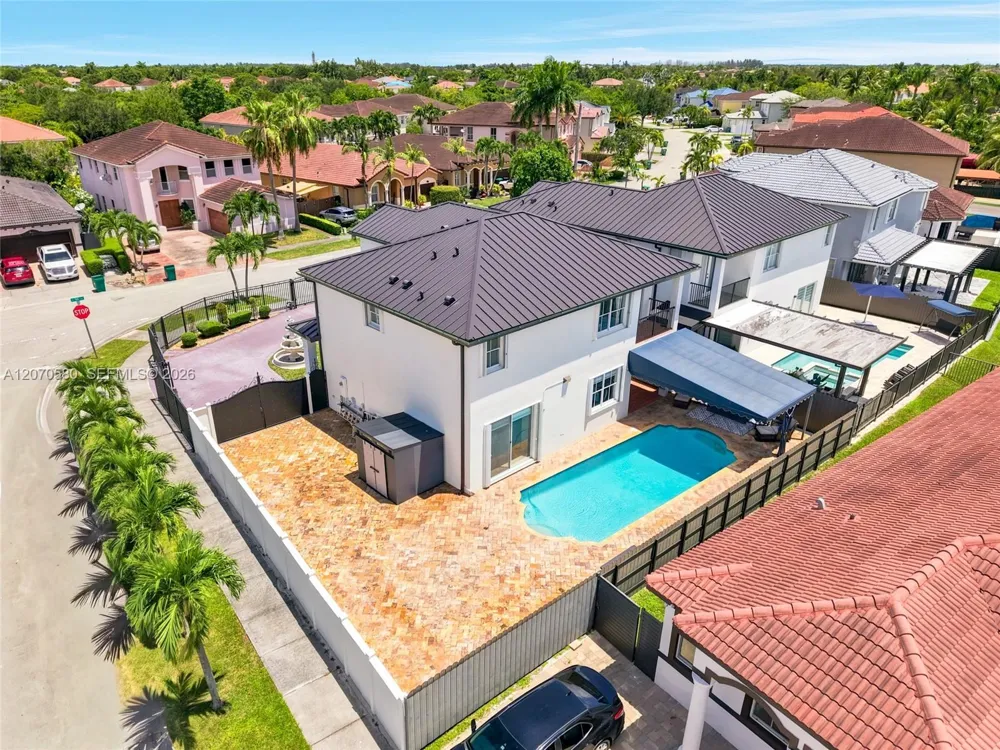 15154 SW 20th Ln Miami, FL 33185