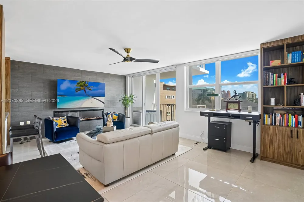 2881 NE 33rd Ct #5G Fort Lauderdale, FL 33306
