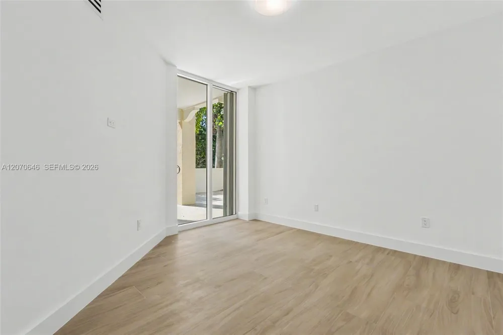 731 Crandon Blvd #208 Key Biscayne, FL 33149