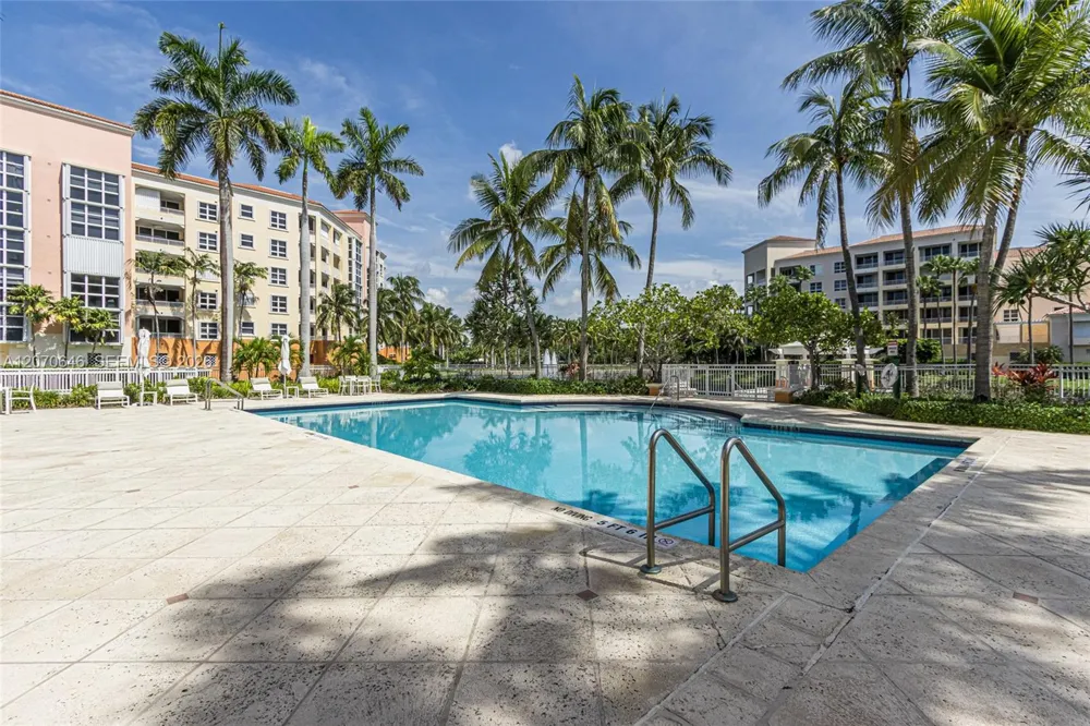 731 Crandon Blvd #208 Key Biscayne, FL 33149