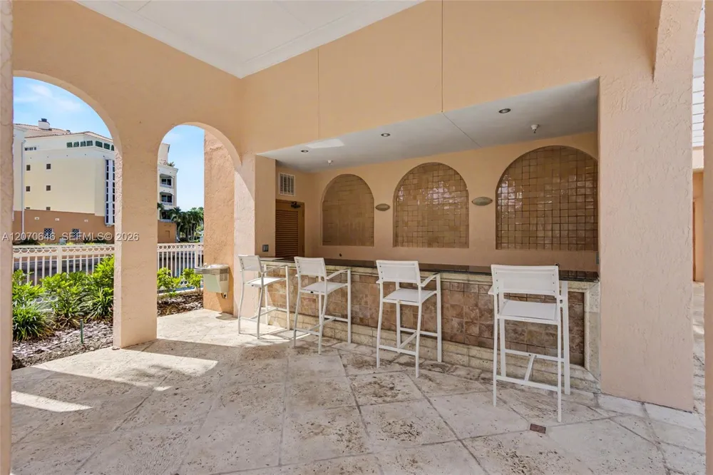 731 Crandon Blvd #208 Key Biscayne, FL 33149