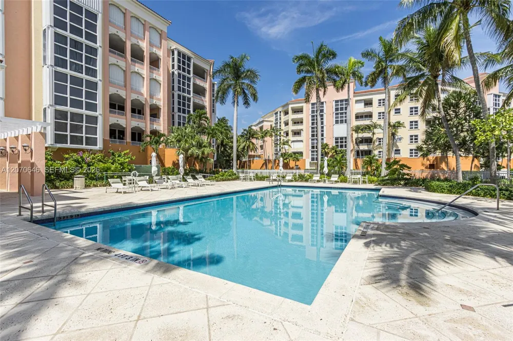 731 Crandon Blvd #208 Key Biscayne, FL 33149