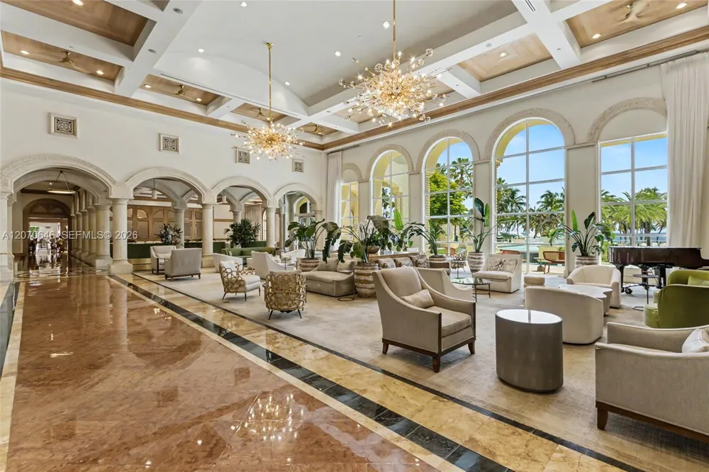 731 Crandon Blvd #208 Key Biscayne, FL 33149