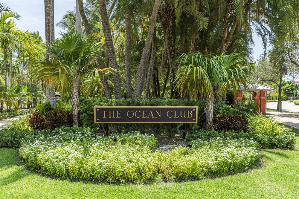 731 Crandon Blvd #208 Key Biscayne, FL 33149