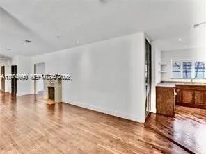 400 NE 86th St #400 El Portal, FL 33138