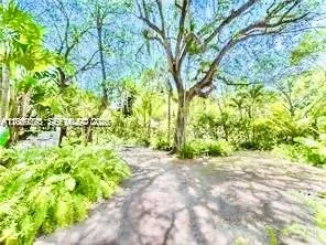 400 NE 86th St #400 El Portal, FL 33138