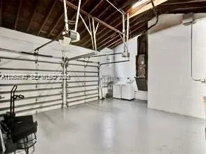400 NE 86th St #400 El Portal, FL 33138