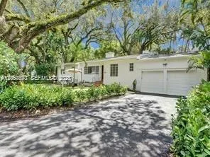 400 NE 86th St #400 El Portal, FL 33138