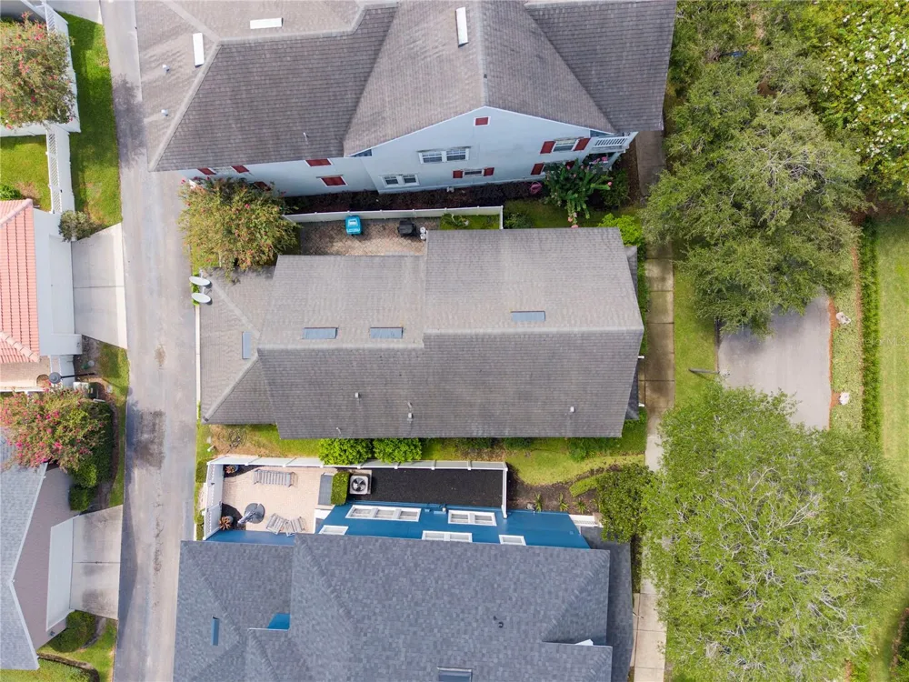 1555 HANKS AVENUE Orlando, FL 32814
