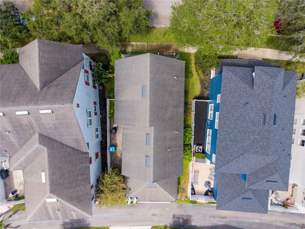 1555 HANKS AVENUE Orlando, FL 32814