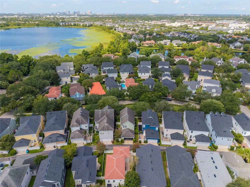 1555 HANKS AVENUE Orlando, FL 32814