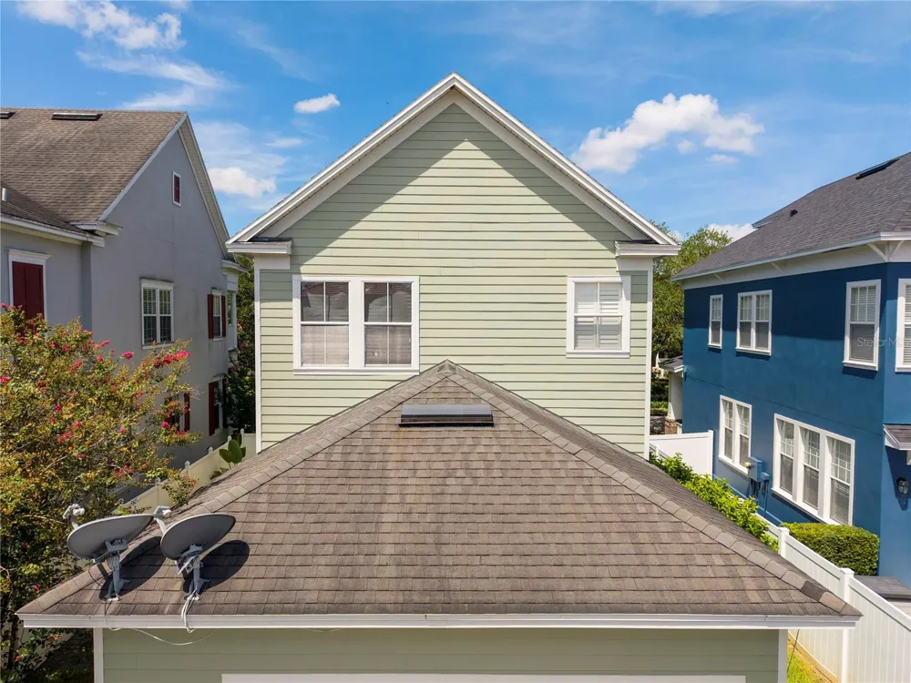 1555 HANKS AVENUE Orlando, FL 32814
