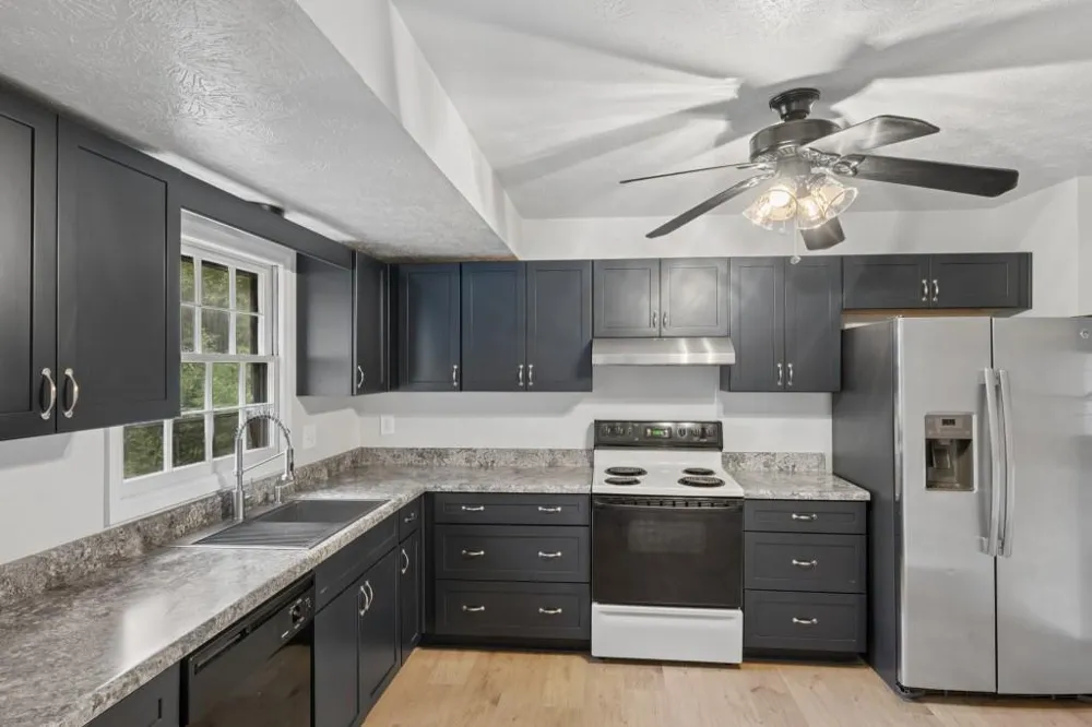 6342 Bell Haven Lane Riverdale, GA 30296
