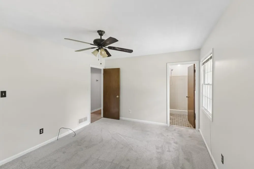 6342 Bell Haven Lane Riverdale, GA 30296