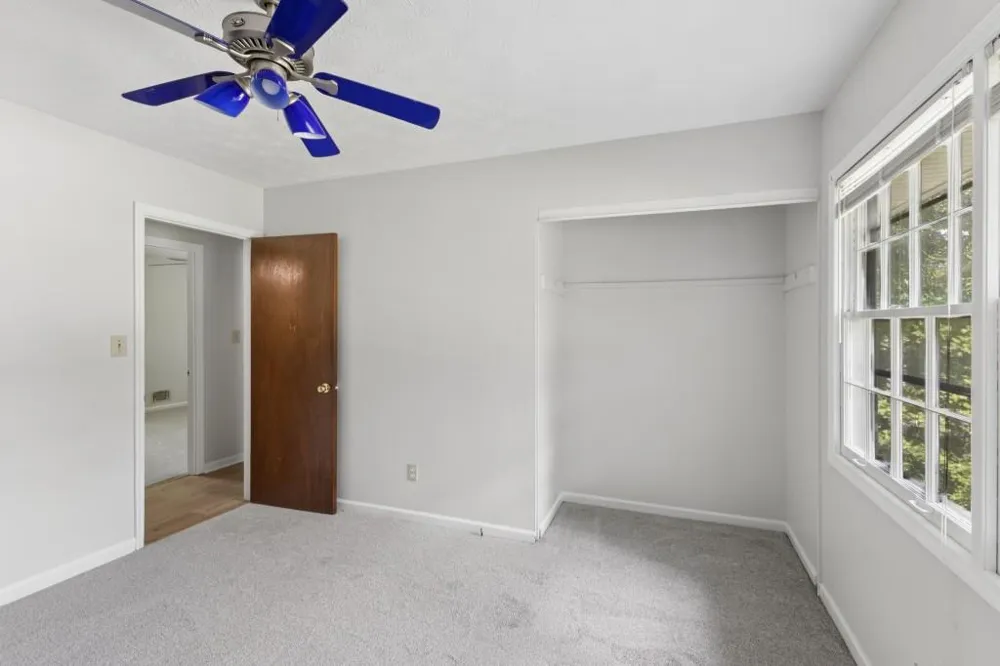 6342 Bell Haven Lane Riverdale, GA 30296