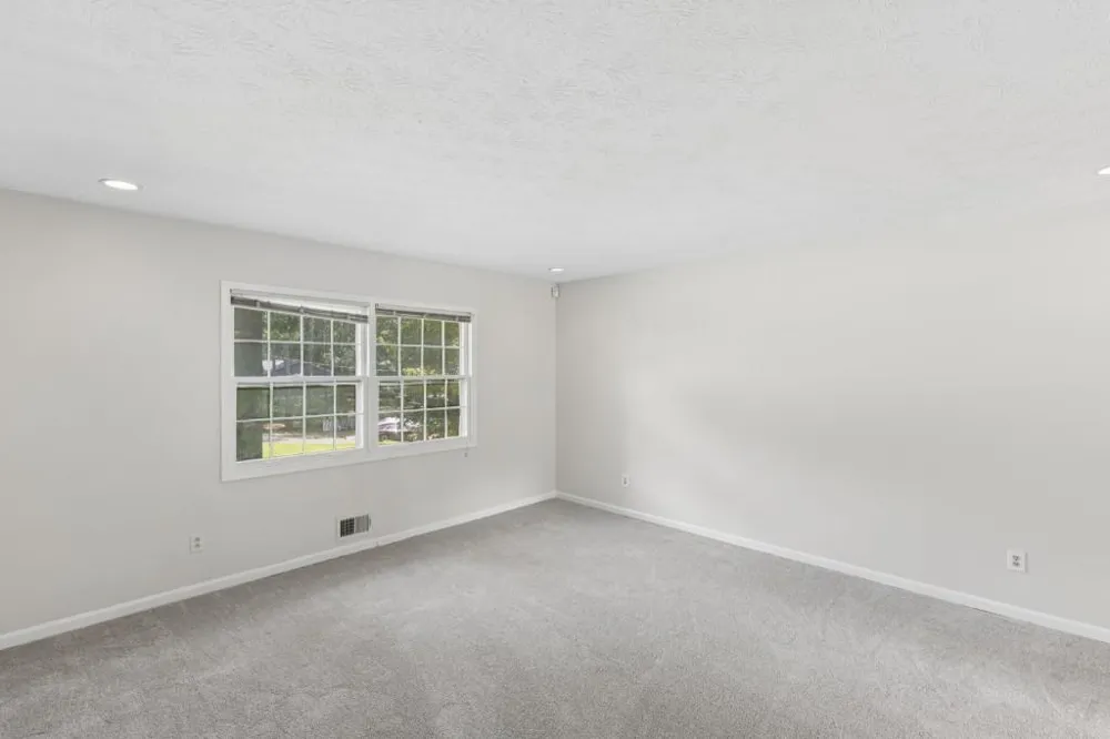 6342 Bell Haven Lane Riverdale, GA 30296