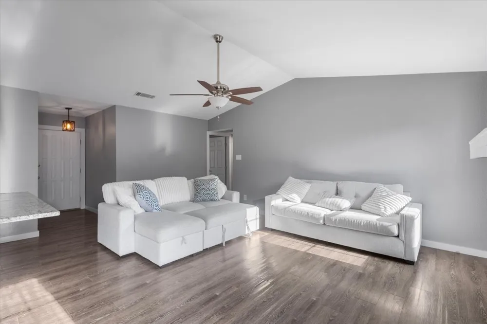 710 Southwood Drive Athens, TX 75751