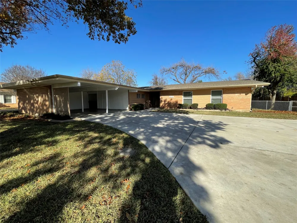 4616 Fawn Drive Fort Worth, TX 76132