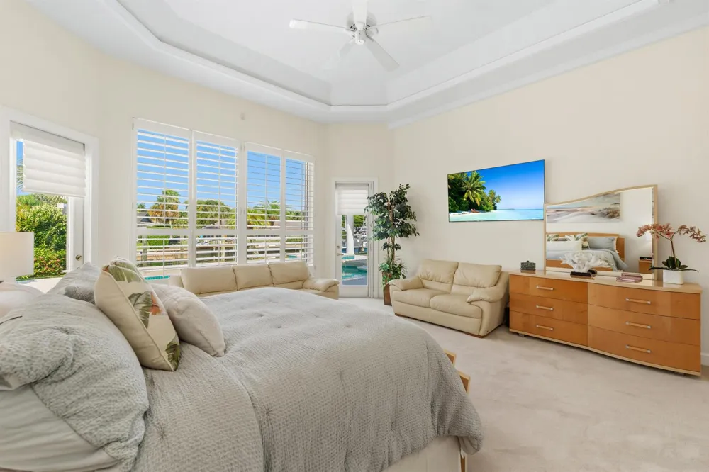 9 ISLAND ROAD Sewalls Point, FL 34996