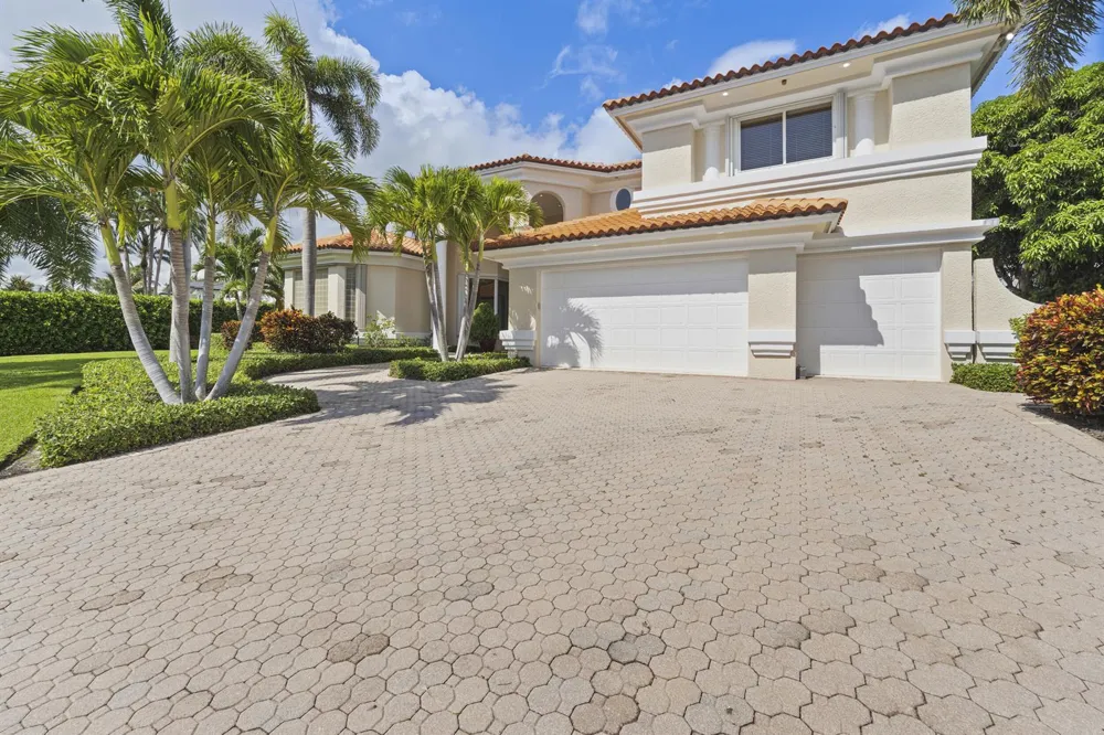 9 ISLAND ROAD Sewalls Point, FL 34996