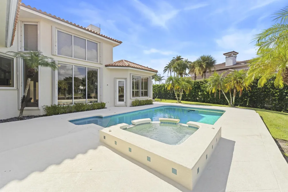 9 ISLAND ROAD Sewalls Point, FL 34996