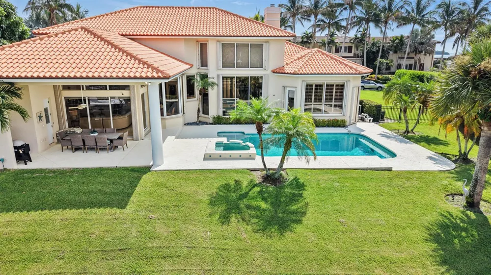 9 ISLAND ROAD Sewalls Point, FL 34996
