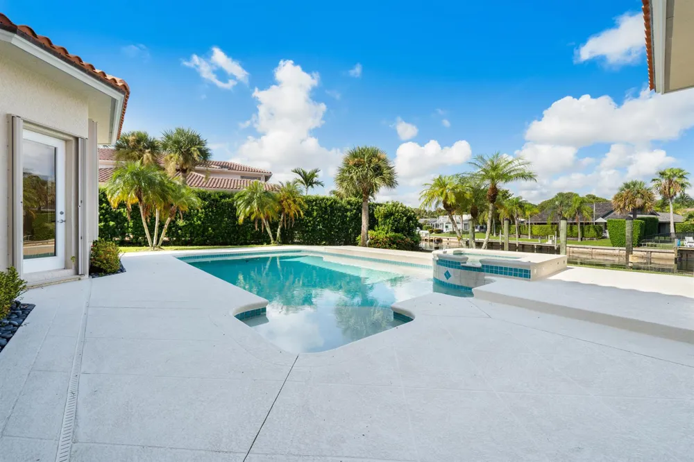 9 ISLAND ROAD Sewalls Point, FL 34996