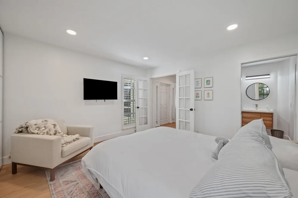 2236 Las Casitas Drive Wellington, FL 33414