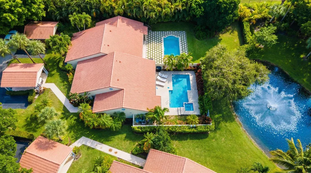 2236 Las Casitas Drive Wellington, FL 33414