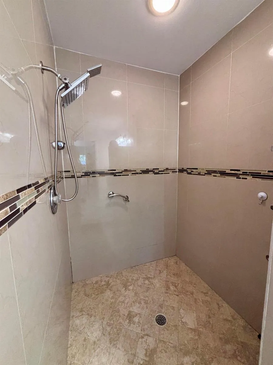 11173 NW 38TH PLACE Sunrise, FL 33351