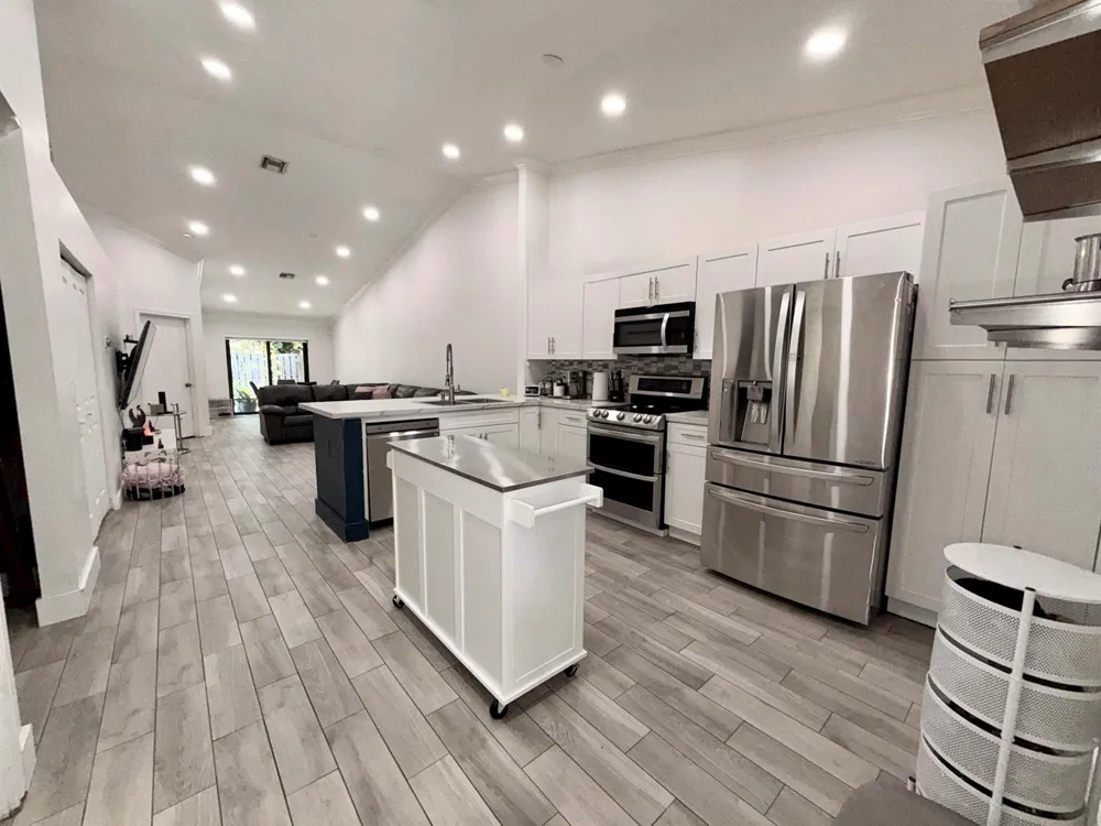 11173 NW 38TH PLACE Sunrise, FL 33351