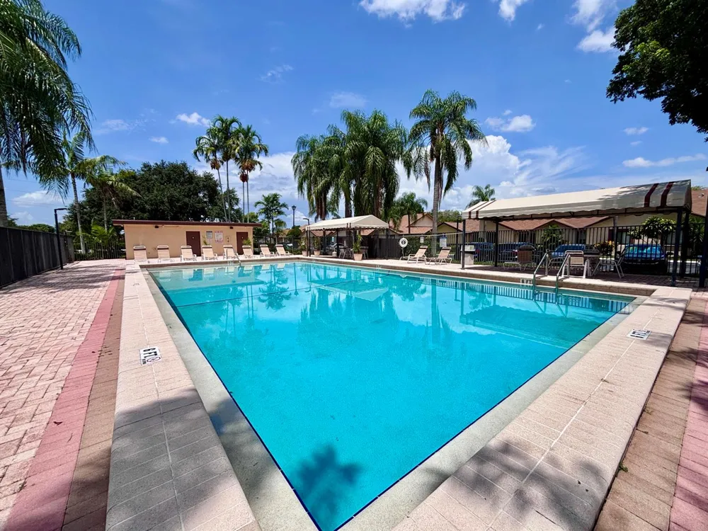 11173 NW 38TH PLACE Sunrise, FL 33351