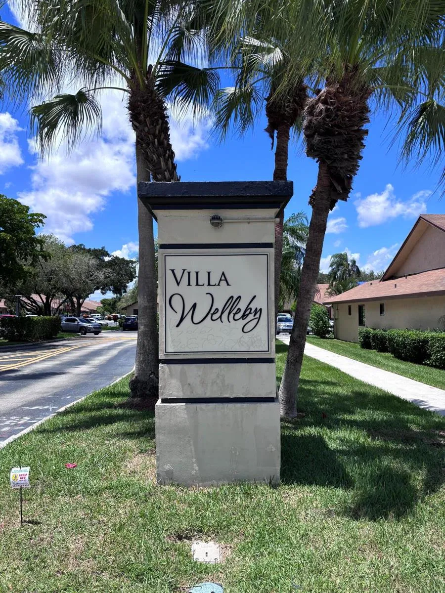 11173 NW 38TH PLACE Sunrise, FL 33351